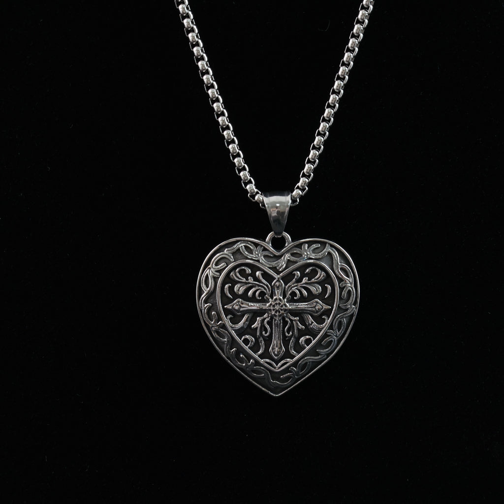 Vintage Heart Pendant Necklace