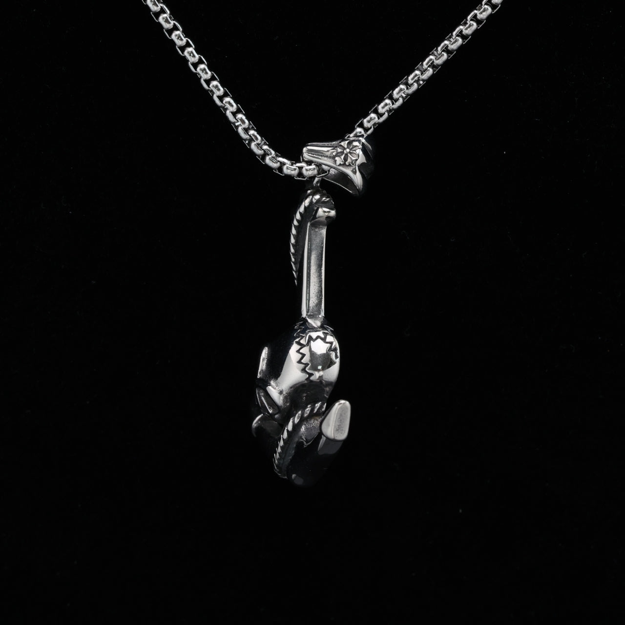 Skull and Anchor II Pendant Necklace