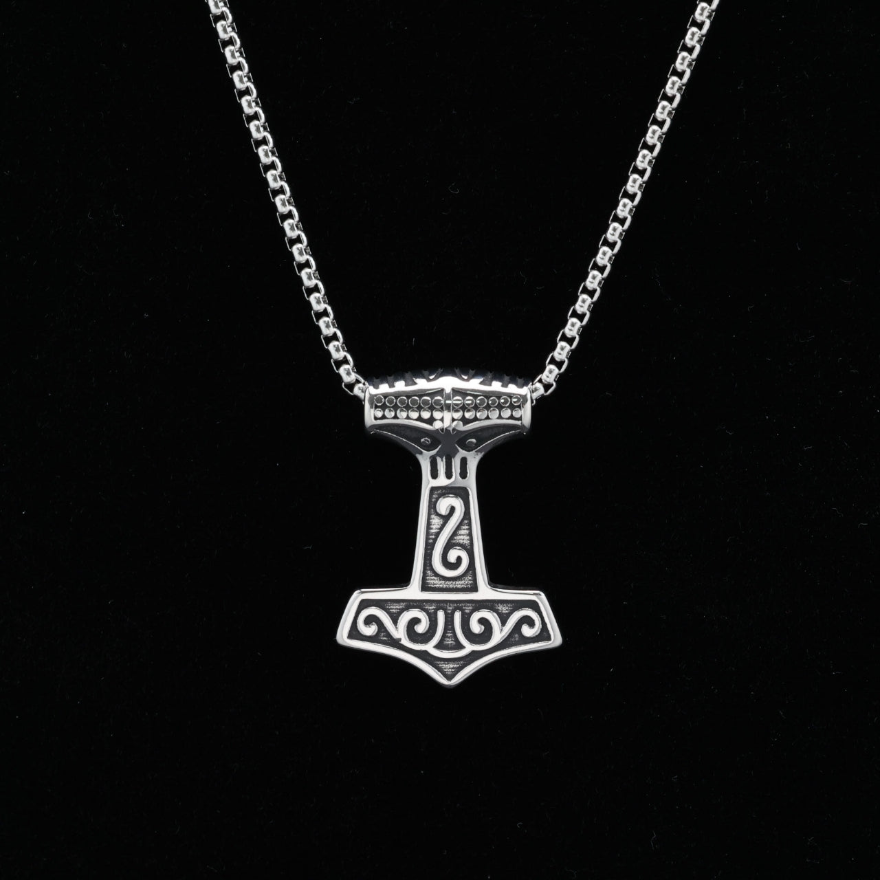 Viking Mjolnir Pendant Necklace