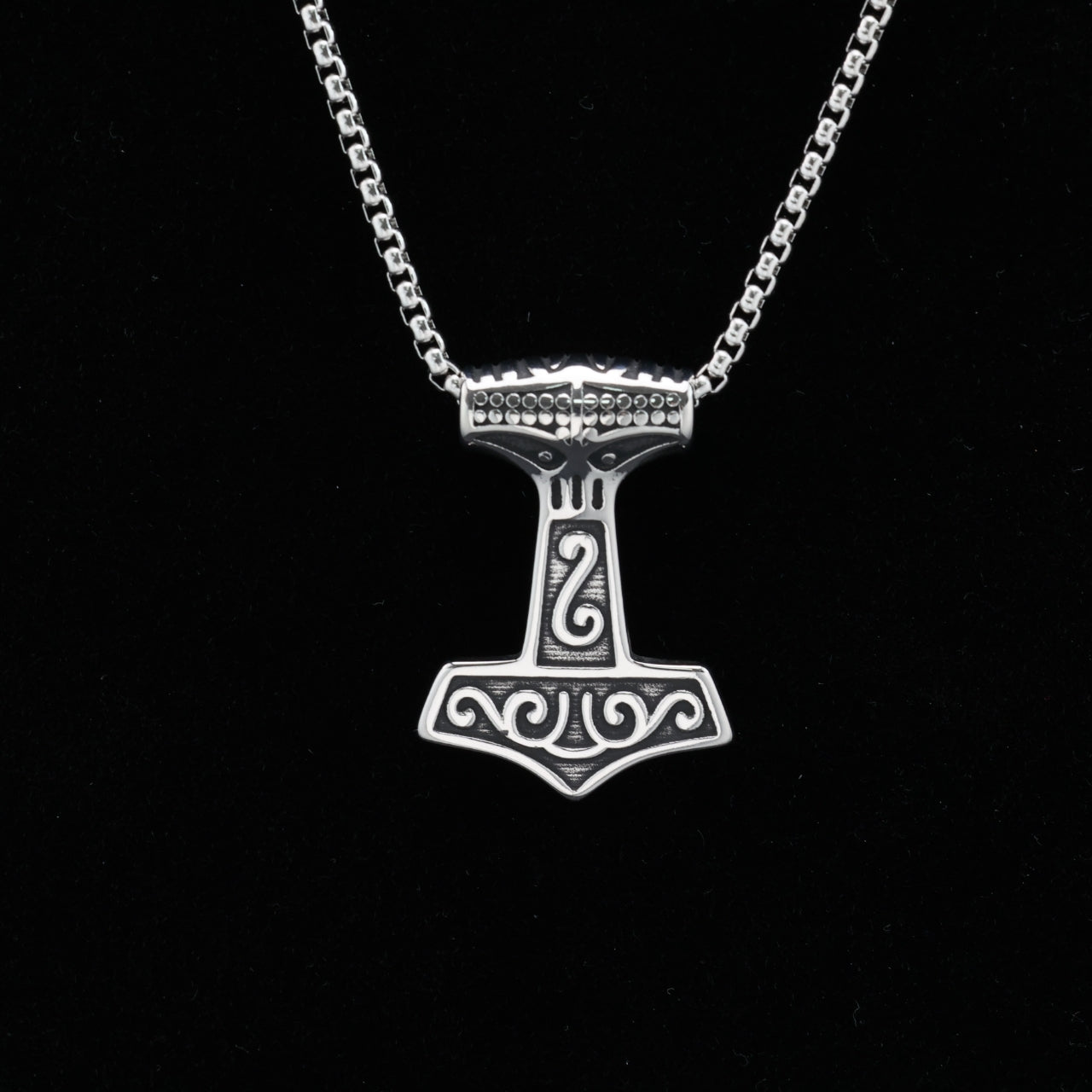 Viking Mjolnir Pendant Necklace