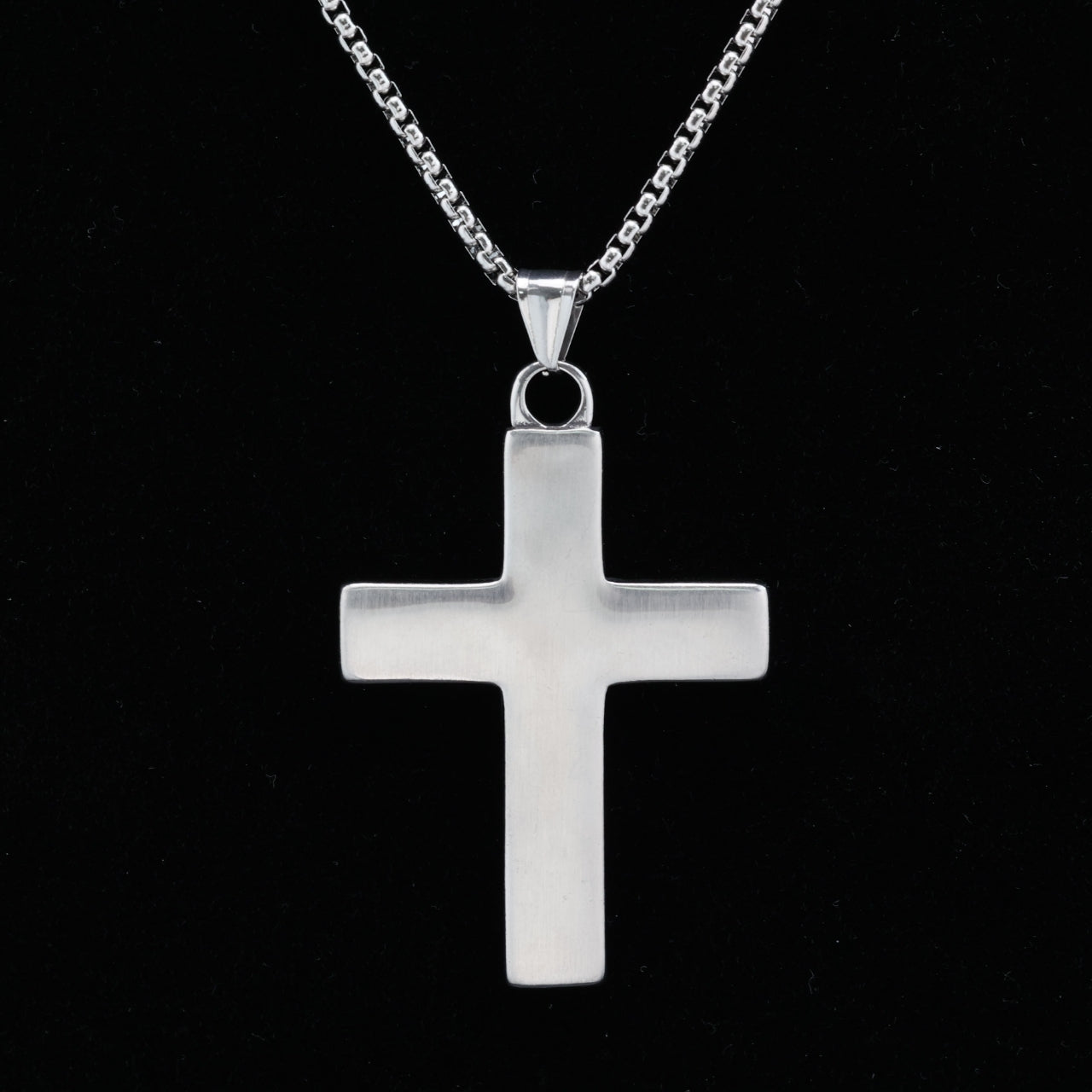 Checkered Cross Pendant Necklace