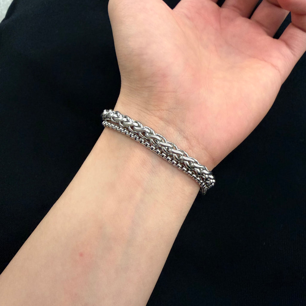 Turnbuckle & Venetian Chain Bracelet