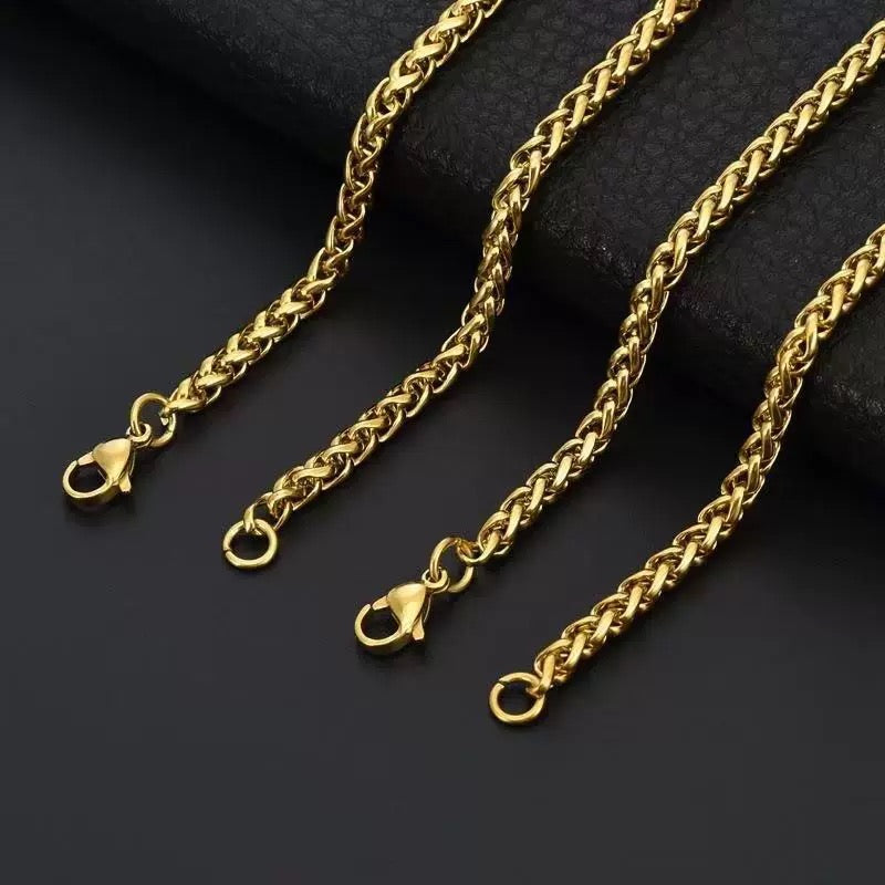 Turnbuckle Chain Necklace