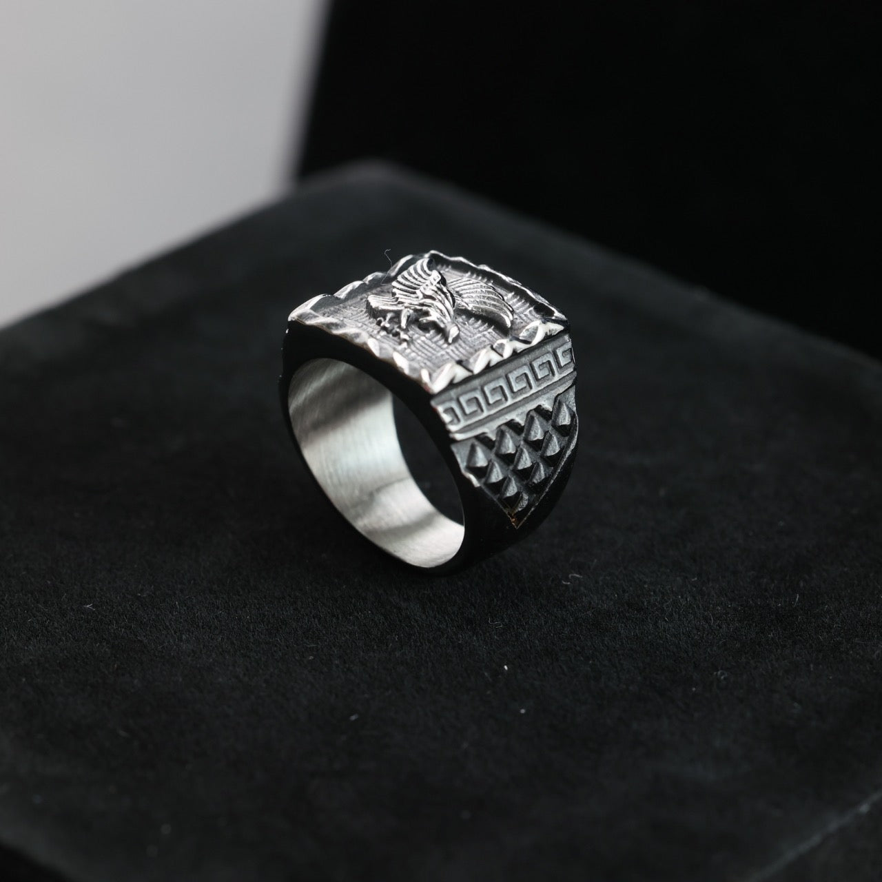 Eagle Ring
